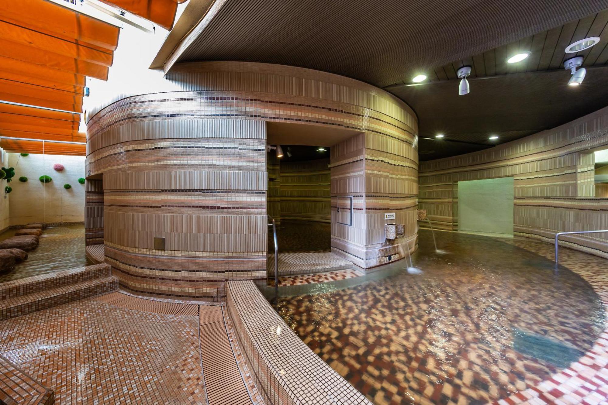 Spa Resort Hawaiians Monolith Tower Iwaki  Extérieur photo