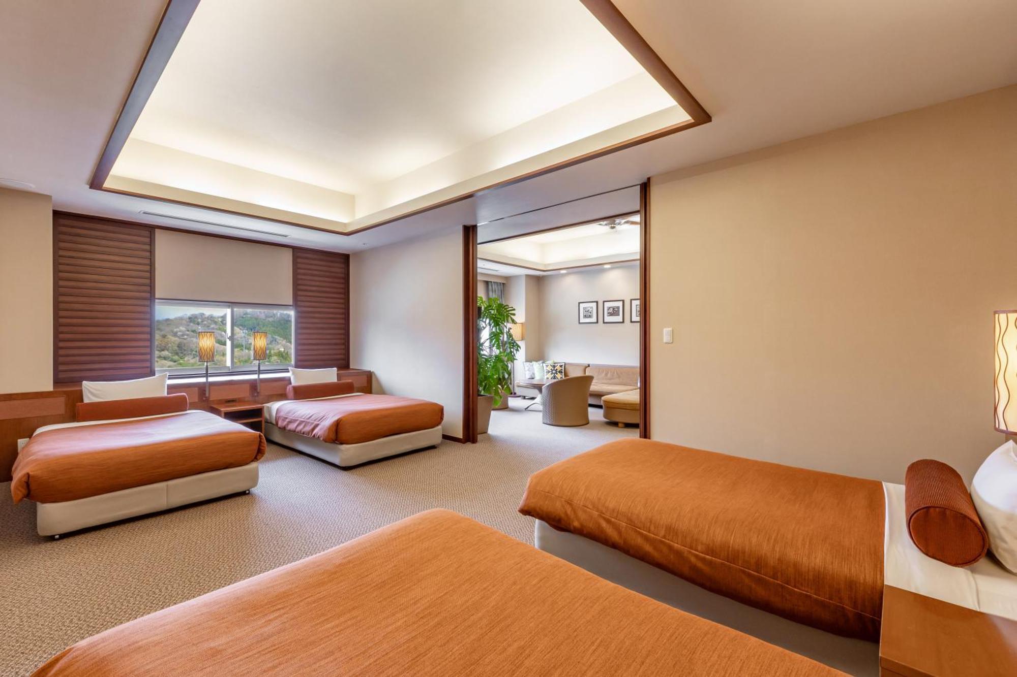 Spa Resort Hawaiians Monolith Tower Iwaki  Extérieur photo