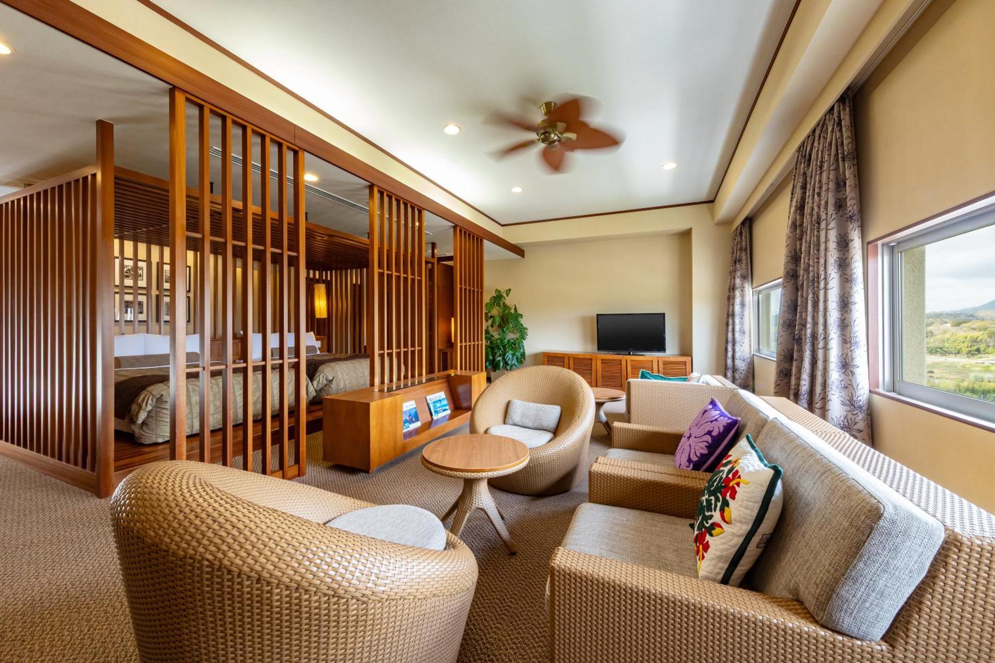 Spa Resort Hawaiians Monolith Tower Iwaki  Extérieur photo
